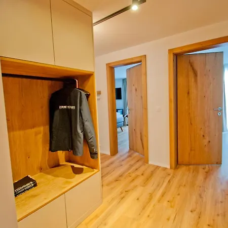 Aeschhorn Apartament *