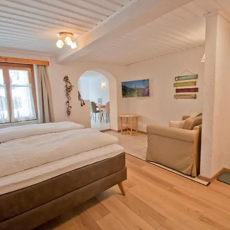 Aeschhorn Apartment