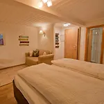 شقة Aeschhorn *